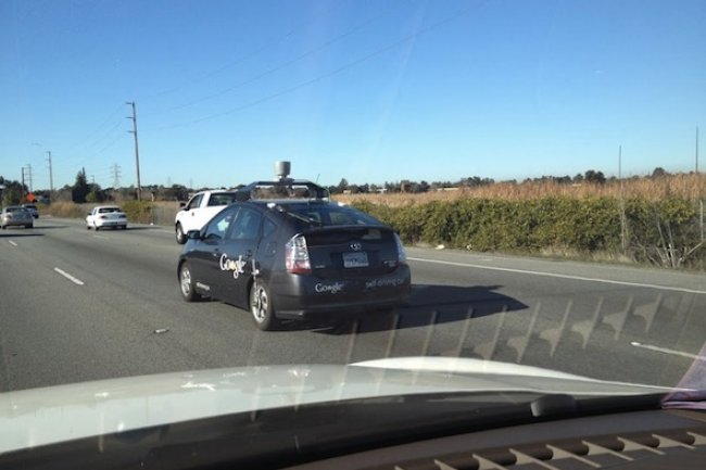 On croise régulièrement les Google Cars sur la 101 entre San Francisco et Mountain View