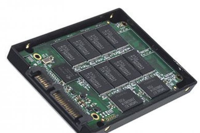 Dans 4 ans, le march des PC  base de SSD psera 22,6 Md$ selon IHS. (crdit : D.R.)