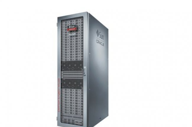 Le rack de l'appliance Virtual Compute d'Oracle peut recevoir jusqu'à 25 noeuds de serveurs.