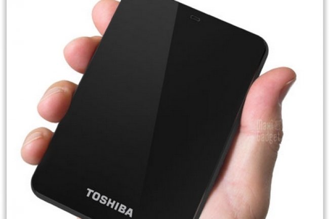 Lanc en 2012, le disque dur portable Toshiba Canvio 3.0 a sign un tournant dans la stratgie de conqute de Toshiba sur le march des solutions de stockage portables. (crdit : D.R.)