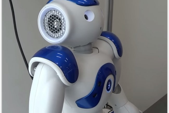 L'autonomie du robot Nao Evolution a t revue  la hausse et atteint dsormais 1h30. (crdit : D.R.)