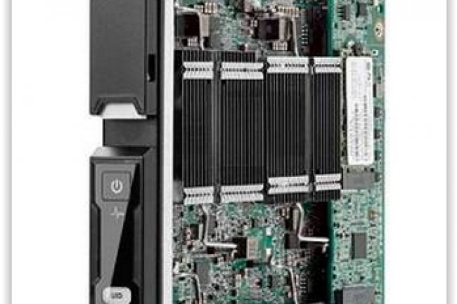 HP propose également la cartouche ProLiant M800 avec un processeur ARM 32 bits de Texas Instruments intégrant une puce DSP. (crédit : D.R.)