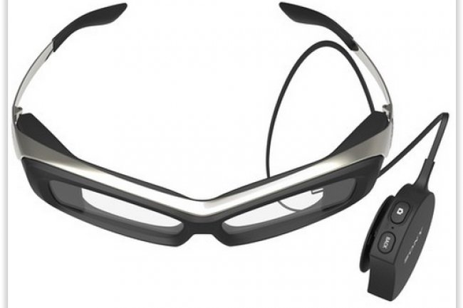 Les lunettes connectes de Sony psent 77 grammes et disposent de fonctions de gyroscope et d'acclromtre. (crdit : D.R.)
