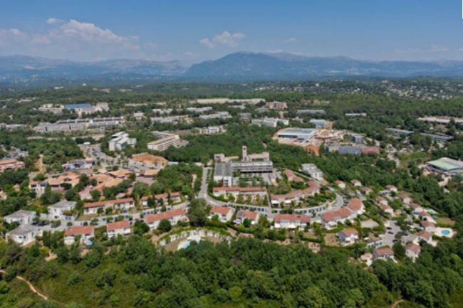 Situe sur la commune de Valbonne, la technople de Sophia-Antipolis compte aujourdhui plus de 1 400 entreprises. Crdit : D.R 