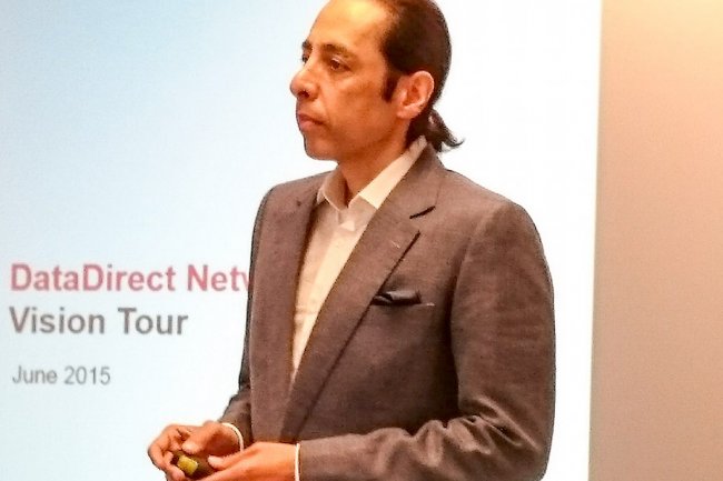 Alex Bouzari, CEO et chairman de DirectData Networks, le 24 juin au siège de la compagnie à Santa Clara. (crédit : S.L.)