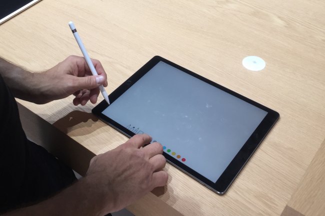 Apple revient au stylet avec l'iPad Pro - Le Monde Informatique