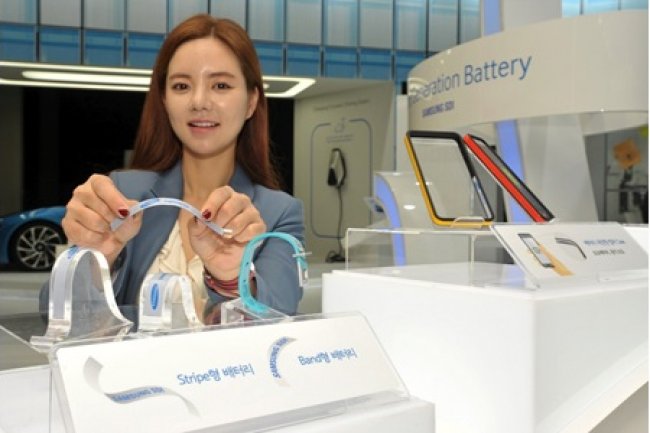 Samsung dvoile des batteries souples pour accessoires connects. (crdit Samsung)