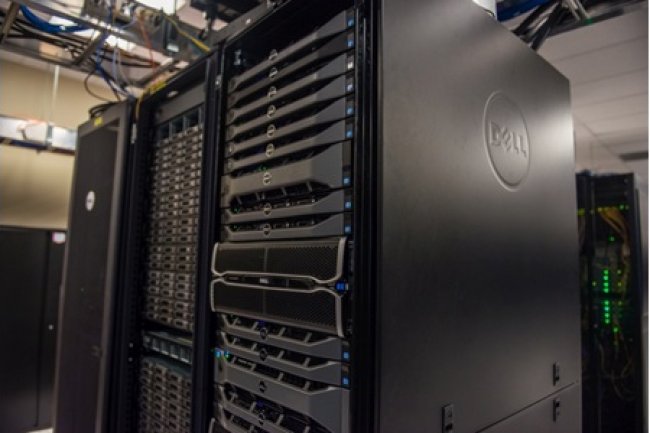 Avant l'intgration d'EMC, Dell consolide ses activits consacres aux datacenters.