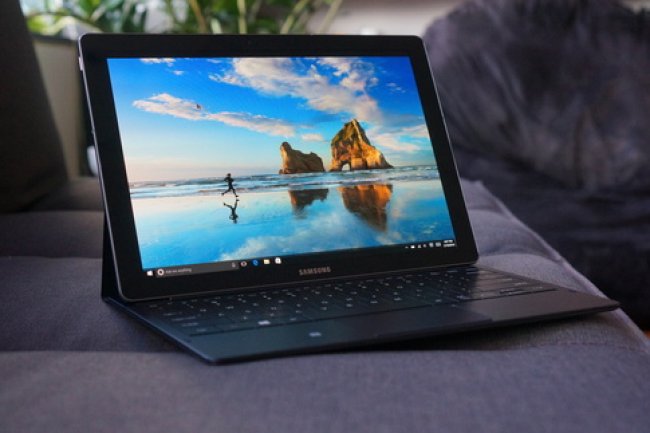 Test Samsung Galaxy TabPro S : Un magnifique clone de Surface Pro (1re partie)