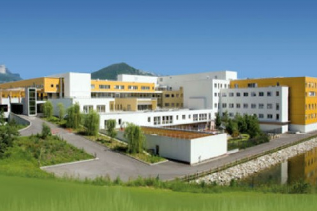 Une nouvelle salle informatqiue est installe au Centre Hospitalier d'Annecy Genevois. (crdit : D.R.)