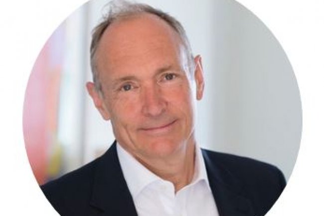 Tim Berners-Lee, directeur du W3C, s'est interrogé avec ses pairs la semaine dernière sur la façon de faire évoluer Internet dans une optique plus décentralisée. (crédit : D.R.)