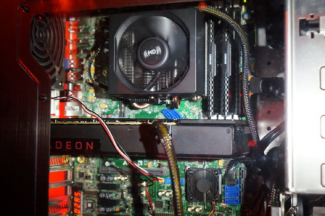 Il y a plus d'un an, AMD avait promis que ses processeurs Zen seraient 40% plus rapides que ses puces précédentes. Selon ses dires, le pari serait atteint. Crédit photo : D.R.