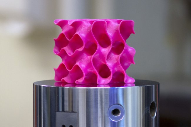 L’équipe de recherche du MIT a également montré que le graphène 3D ne pourrait pas remplacer l'hélium dans les ballons.