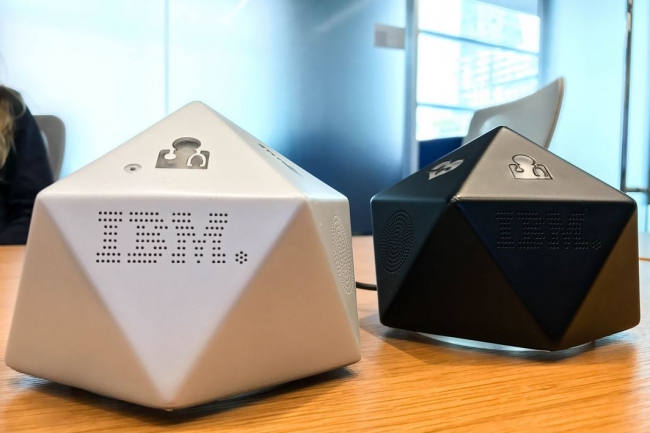 Deux prototypes de hub Chiyo présentés par IBM Research lors d'une démonstration à San Francisco le 14 février 2017. (Crédit : Magdalena Petrova/IDGNS)