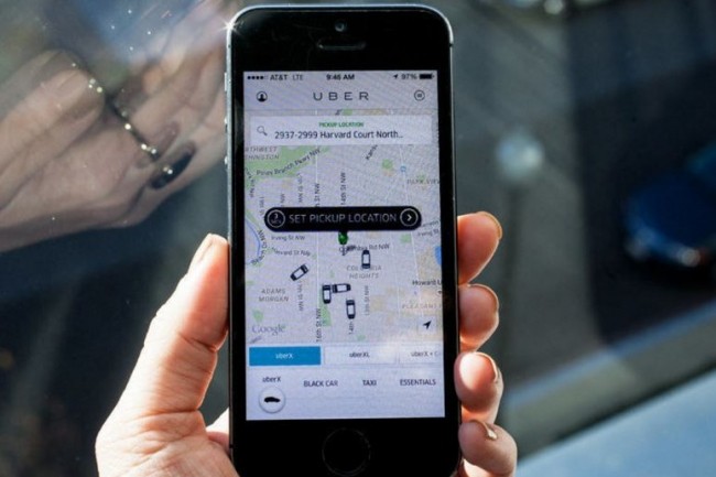 En 2015, Apple a demand  Uber de se mettre en conformit avec les rgles de son Apple Store. (crdit : D.R.)