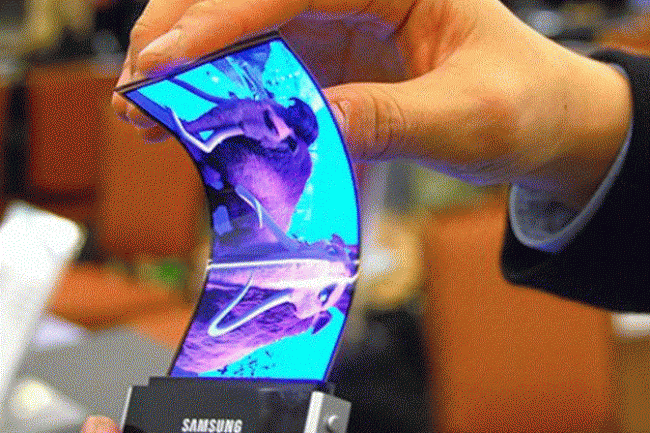 Le Galaxy Note 8 ne devrait pas débarquer dans une mouture avec écran flexible (Foled) quoique... (crédit : D.R.)