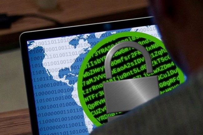 Quelques semaines après la rapide propagation du ransomware WannaCry, une autre attaque touche plusieurs entreprises et institutions à travers l'Europe. (Crédit : Pixabay/HypnoArt)
