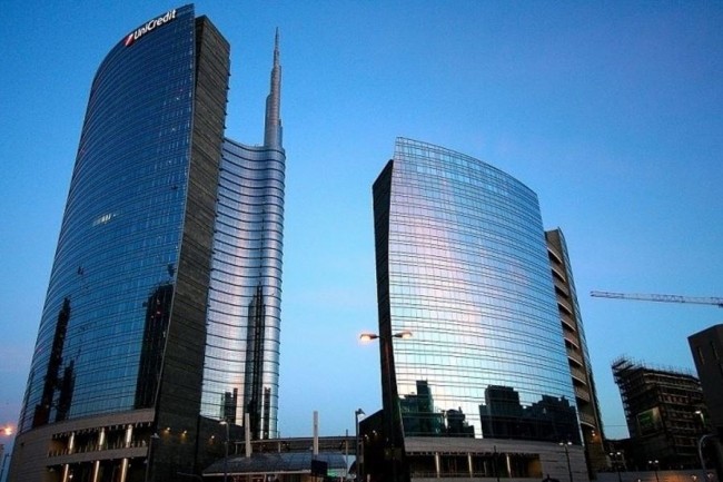 Le sige de l'tablissement bancaire italien Unicredit  Milan. (crdit : D.R.)