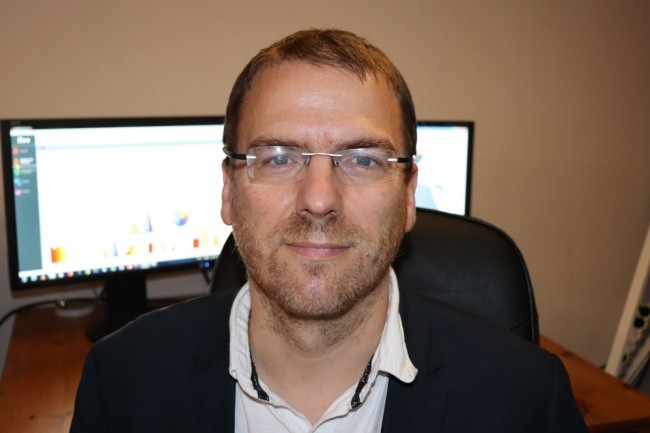 Christophe Genolini, fondateur de R++, Docteur en Informatique et statisticien, a cherch  acclrer les traitements d'analyse statistiques sur les donnes trs volumineuses. (Crdit : Zbrys)