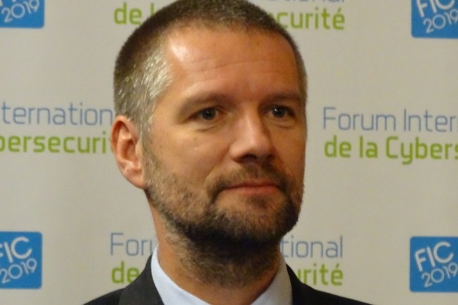 Guillaume Poupard, directeur général de l'ANSSI, s'inquiète de l'escalade des attaques préparant les futurs conflits. (Crédit Photo: Jacques Cheminat)