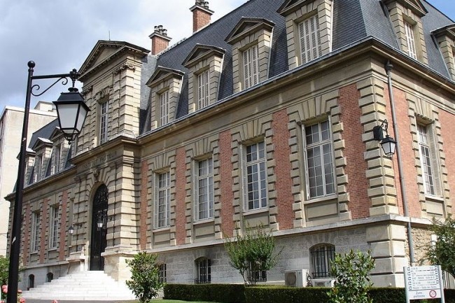 L’institut Pasteur est spécialisé dans l'étude de la biologie, des micro-organismes, des maladies et des vaccins. (crédit : wikipedia)
