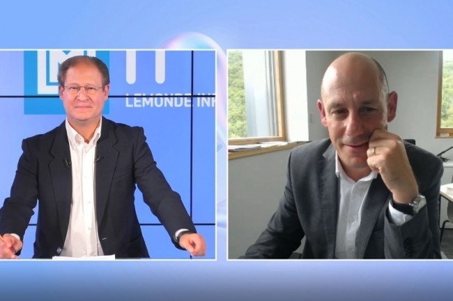 Le grand entretien de l'émission IT Tour web TV 2021 Auvergne Rhône-Alpes a été avec Thomas Cheijfec, DSI de Haulotte (à droite) qui a répondu ici à Jacques Cheminat (rédacteur en chef du Monde Informatique). crédit : LMI