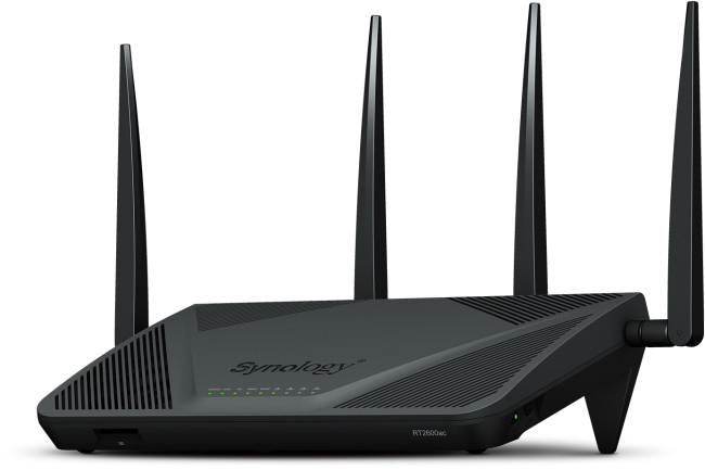 Plusieurs routeurs WiFi ont été testés dont notamment le Synology RT2600ac qui comprend une trentaine de failles. (Crédit Photo: Synology)