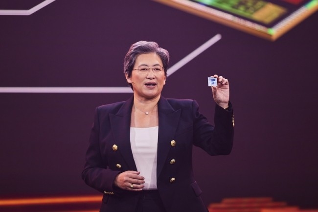 Depuis l'arrivée de Lisa Su à la direction d'AMD, la compagnie a enfin pu relever la tête et relancer la compétition avec Intel. (Crédit AMD°