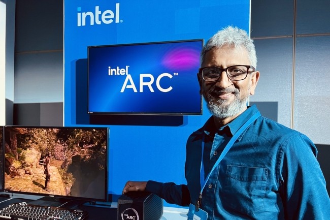 En charge du groupe Accelerated Computing Systems and Graphics (AXG) d'Intel, Raja Koduri est l'ancien responsable de l'activité GPU chez AMD. (Crédit Intel)