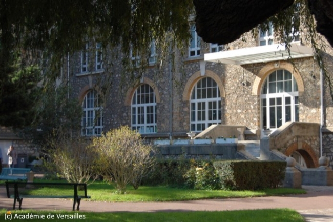 Le siège de la DRA-SI a été fixé au rectorat de l’académie de Versailles. (Crédit : Académie de Versailles)
