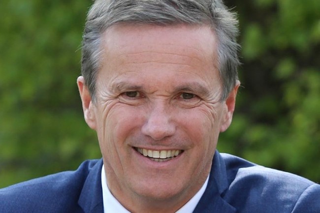 Nicolas Dupont-Aignan, député de l'Essonne depuis 1997, est candidat à l'élection présidentielle 2022. (Crédit : NDA)