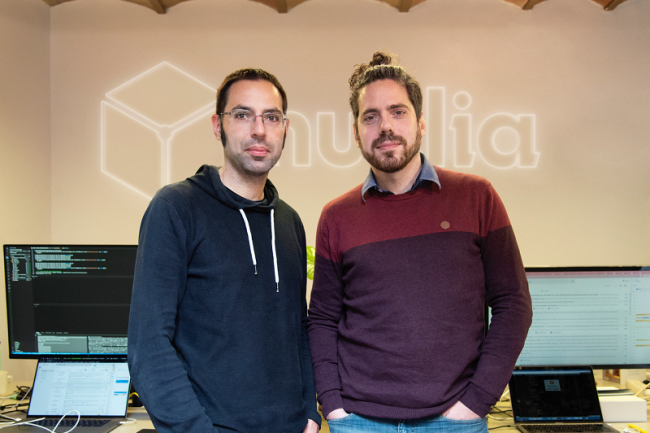 Les deux cofondateurs de Nuclia : Eudald Camprub� (CEO) et Ramon Navarro (CTO). (Cr�dit : Nuclia)