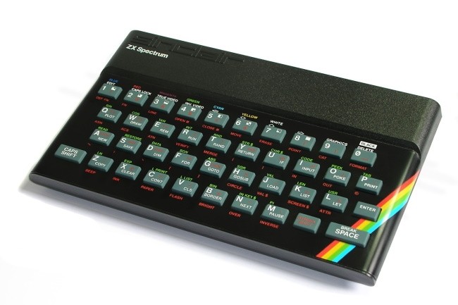 Le 23 avril 1982, Sinclair a commercialis� le ZX Spectrum, un ordinateur utilis� par des millions de personnes. (Cr�dit Photo : Jim Berttran.Wikipedia)