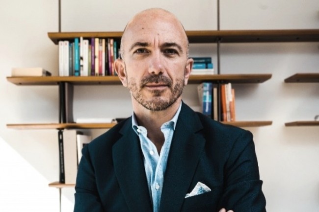 Nicolas Girotto, PDG de Bally, espère que l'expérience omnicanale profitera à la relation entre ses vendeurs et les clients. (crédit : D.R.)