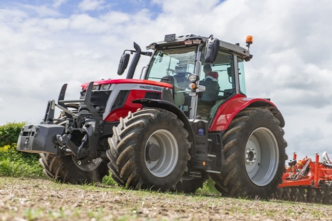 La production des tracteurs Massey-Fergusson a �t� paralys�e ce 5 mai sur le site de Beauvais, � cause d'une cyberattaque. (Cr�dit : Massey-Fergusson)