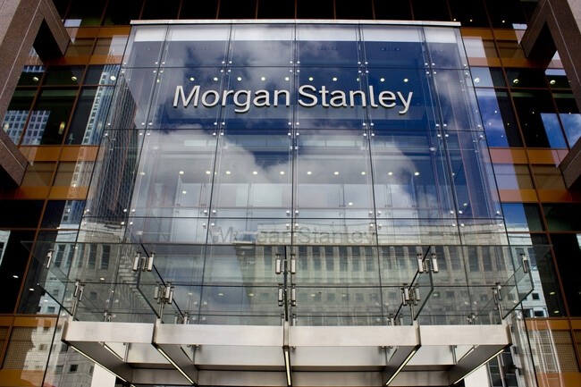 La banque américaine Morgan Stanley a entamé sa transformation en 2018, notamment en formant ses équipes IT aux pratiques devops et SRE modernes. (Crédit : Morgan Stanley)