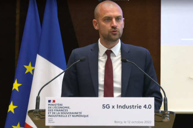 Jean-Noël Barrot, Ministre délégué chargé de la transition numérique et des télécommunications, a fait le point sur la Mission 5G industrielle, ses limites et les actions que le gouvernement compte mener pour soutenir le développement de cette technologie. (Crédit : C.S.)