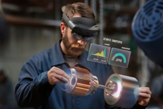 Malgré de multiples débouchés de son casque de réalité augmentée HoloLens 2 Microsoft a annoncé réduire les effectifs de cette activité. (crédit : Microsoft)