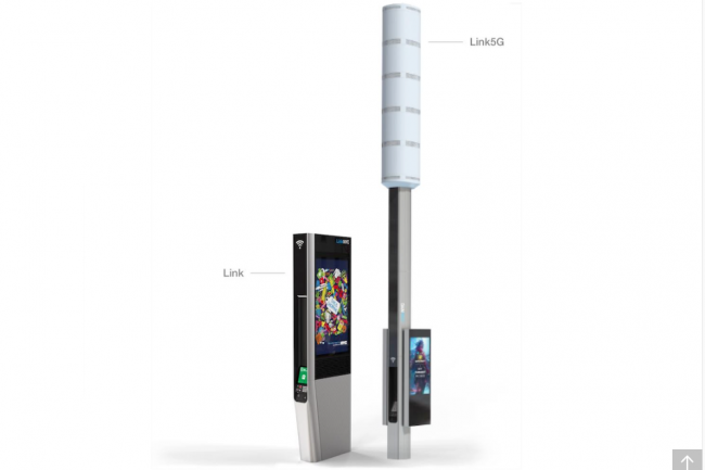 Le kiosque LinkNYC 5G vient complter ceux existants avec un panneau publicitaire latral. (Crdit : LinkNYC)