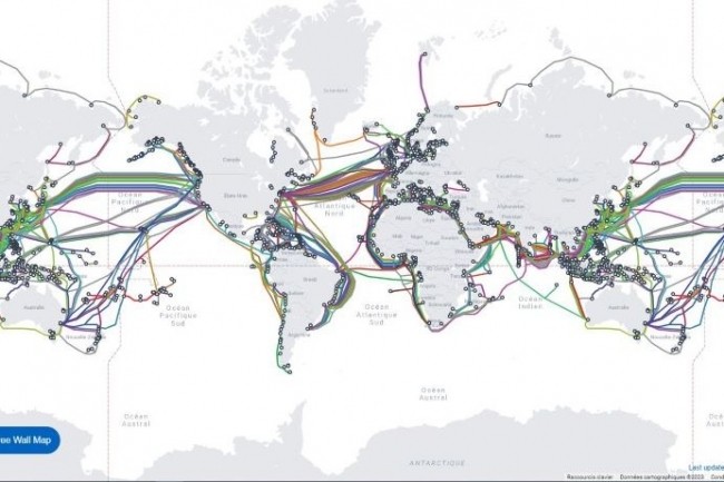 La carte des cbles sous-marins, selon linstitut de recherche TeleGeography. Le contrle de ces infrastructures essentielles au trafic Internet est lobjet dune sourde bataille entre les Etats-Unis et la Chine. (Crdit : TeleGeography)