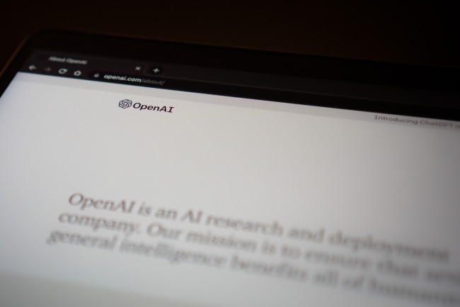 OpenAI a ddi une quipe pour travailler sur la rgulation des volutions des futures IA. (Crdit Photo : Jonathan Kemper/unsplash)