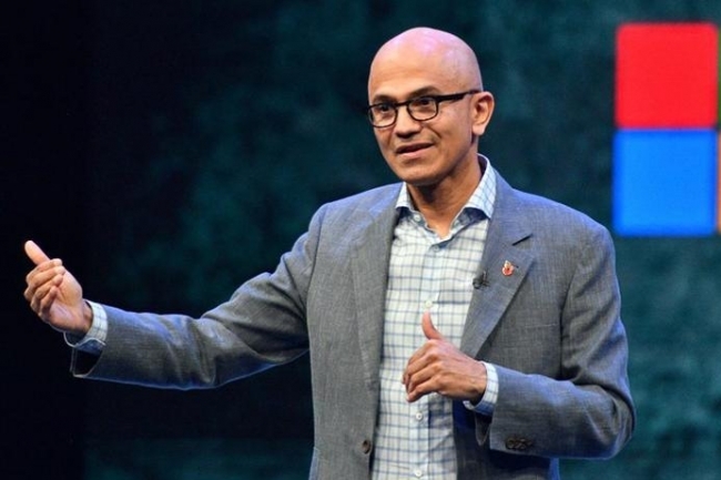 Satya Nadella, CEO de Microsoft, a indiqué que l'activité cloud avait généré 100 Md$ de revenus sur l'année fiscale dont plus de la moitié était issue d'Azure. (Crédit Photo: Microsoft)