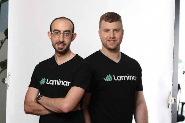 Amit Shaked (à droite) est CEO et co-fondateur de Laminar aux côtés d'Oran Avraham, le CTO de l'entreprise. (Crédit : Laminar)