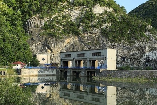 Une centrale hydrolectrique d'Elektroprivreda Srbije JSC, oprateur pilote pour le projet Di-Hydro. (Photo : Wikipedia)