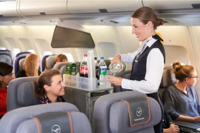 Afin d'optimiser le service et l'exprience client, Lufthansa analyse les informations provenant de diverses sources au sein de son Customer Insight Hub exploitant l'IA gnrative. (Photo : Lufthansa)