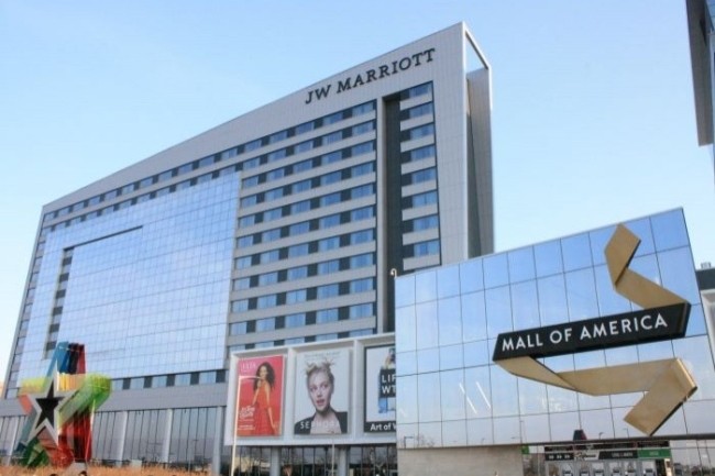 Directement ou via des franchises ou licences, le groupe Marriott est  la tte de plus de 8700 htels dans le monde. Ici, ltablissement JW Marriott au Mall of America,  Minneapolis. (Photo : Tyler Vigen / CC BY 4.0)