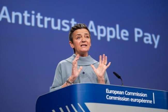 Dsormais, les concurrents pourront rivaliser efficacement Apple Pay pour les paiements mobiles avec l'iPhone dans les magasins, a expliqu Margrethe Vestager, commissaire europenne en charge de la concurrence. (crdit : Commission europenne)