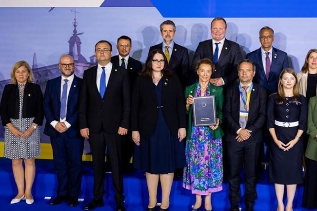 Louverture  la signature de la Convention-cadre. Le texte a t sign par Andorre, la Gorgie, lIslande, la Norvge, la Rpublique de Moldova, Saint-Marin, le Royaume-Uni, Isral, les tats-Unis et lUnion europenne. (Photo : DR)