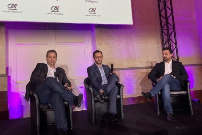 De gauche  droite, Aldrick Zappellini, CDO de Crdit Agricole, Samuel Laloum, directeur de projet IA et data, et Aymen Shabou, CTO du Datalab et de lIA Factory, lors de AI for Finance, le 17 septembre  Paris. (Photo : D.R.)