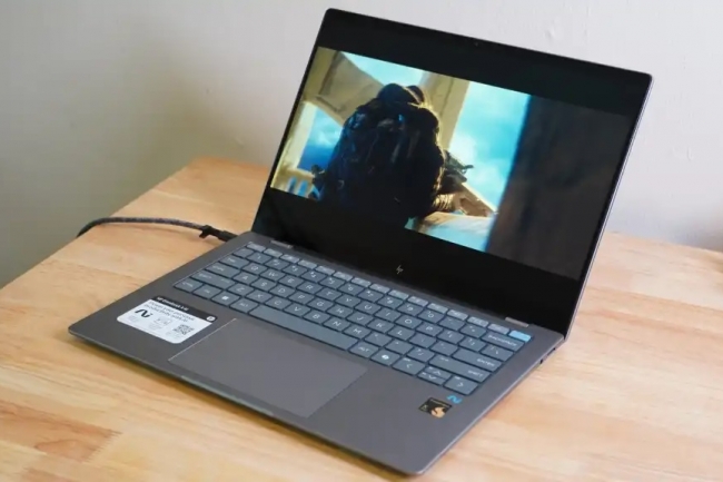 Test HP Omnibook X : La puce Snapdragon fait le plus gros du travail 